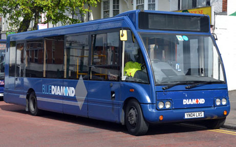 Blue Bus
                    YN04LXS