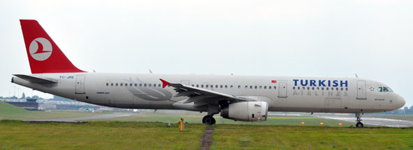 TC-JRE Turkish Airlines
